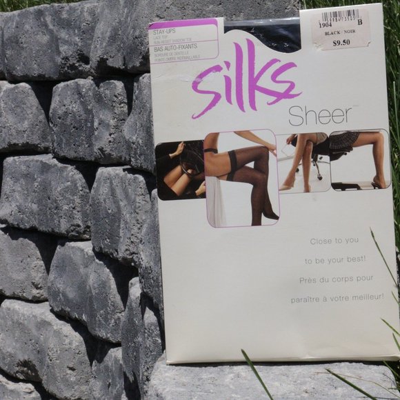 🌏 3 Packs of Vintage Black Pantyhose - Size B - Picture 8 of 10